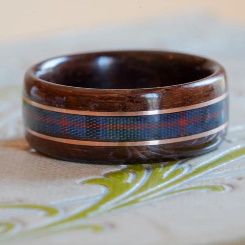 (In Stock) Scots-Irish Tartan Ring -  Rosewood with Center Flower of Scotland Tartan & Dual Rose Gold Inlays  Size 10.25/9mm