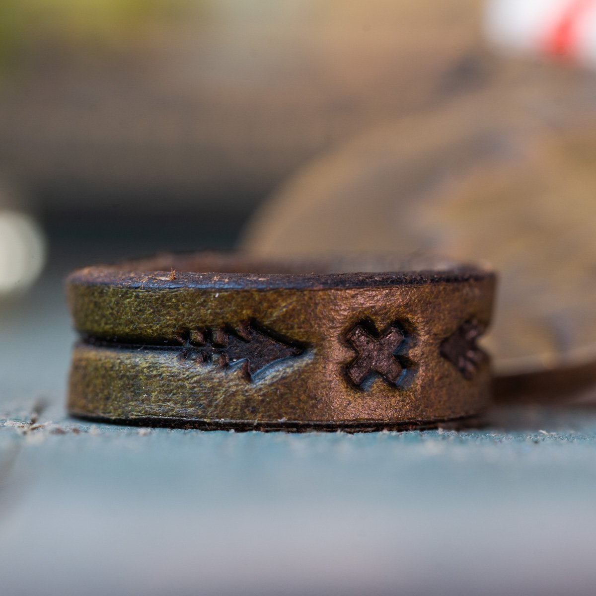 Arrows in Dark Olive