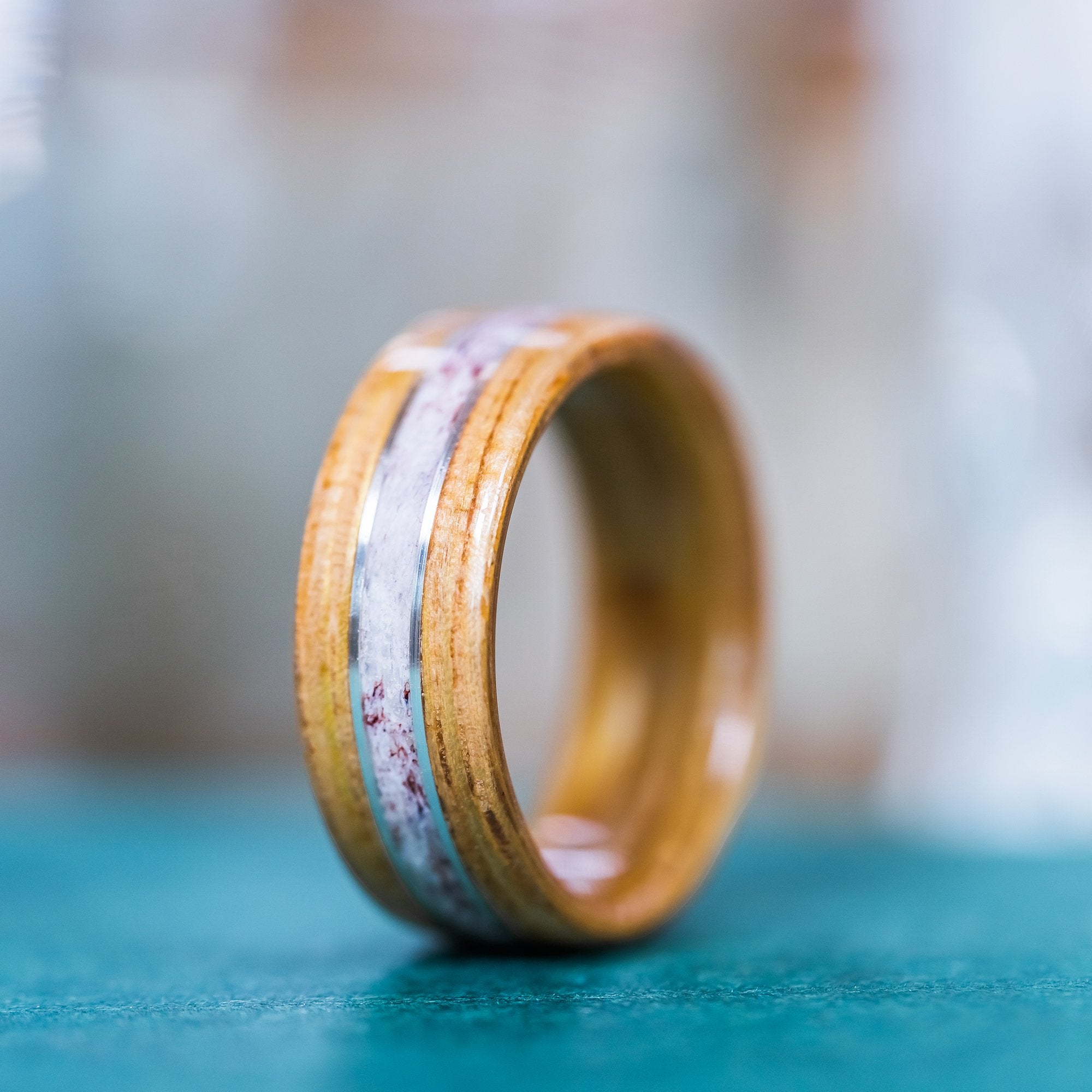 (In-Stock) Natural Jim Beam & Elk w/Double Silver - Size 11/9 mm Wide