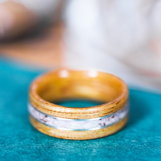 (In-Stock) Natural Jim Beam & Elk w/Double Silver - Size 11/9 mm Wide