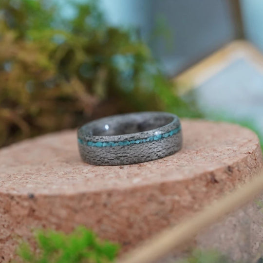 (In-Stock) Weathered Maple w/ Offset Turquoise Inlay - Size 6.25/6mm Wide