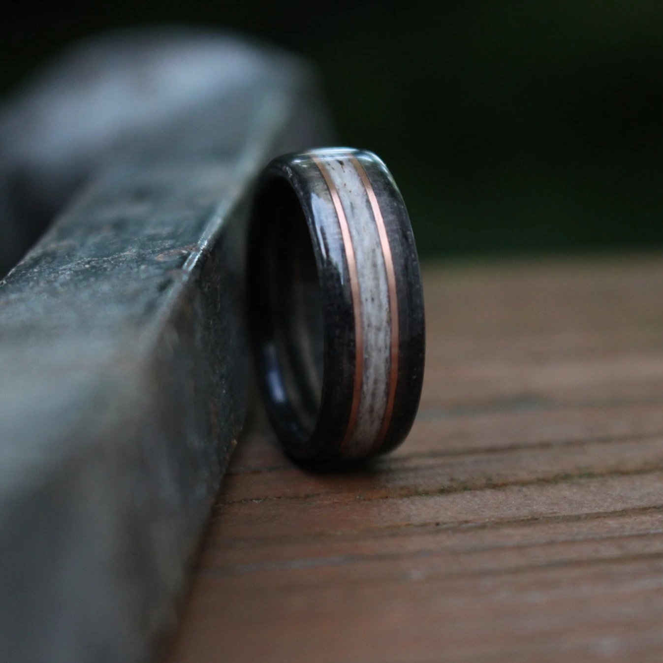 (In-Stock) Weathered Maker's Mark & Elk w/Double Rose Gold - Size 10.75/7 mm Wide