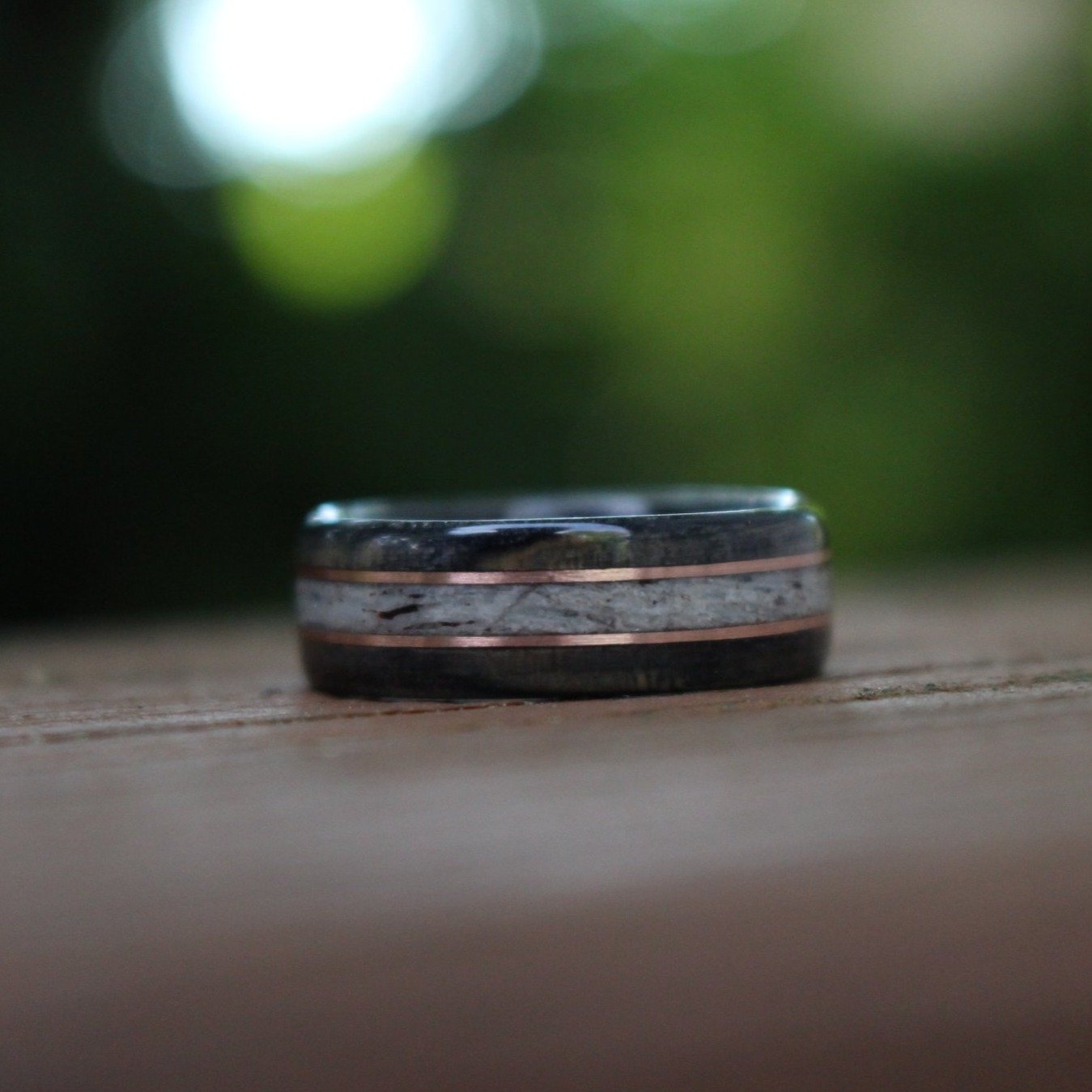 (In-Stock) Weathered Woodford Reserve & Elk w/Double Rose Gold & Holly Liner - Size 9.5/9mm Wide