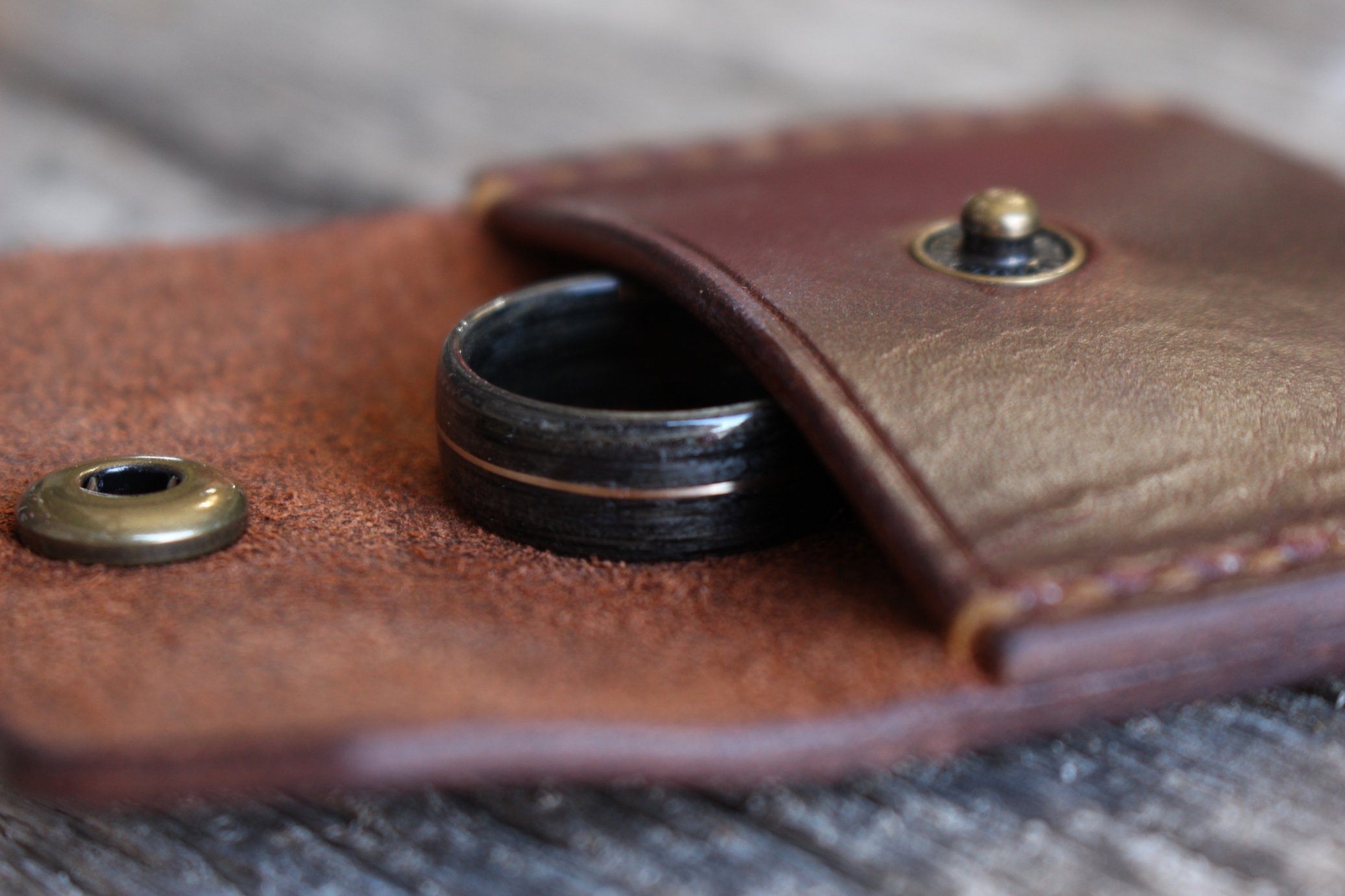 Leather Goods - Leather Ring Wallet