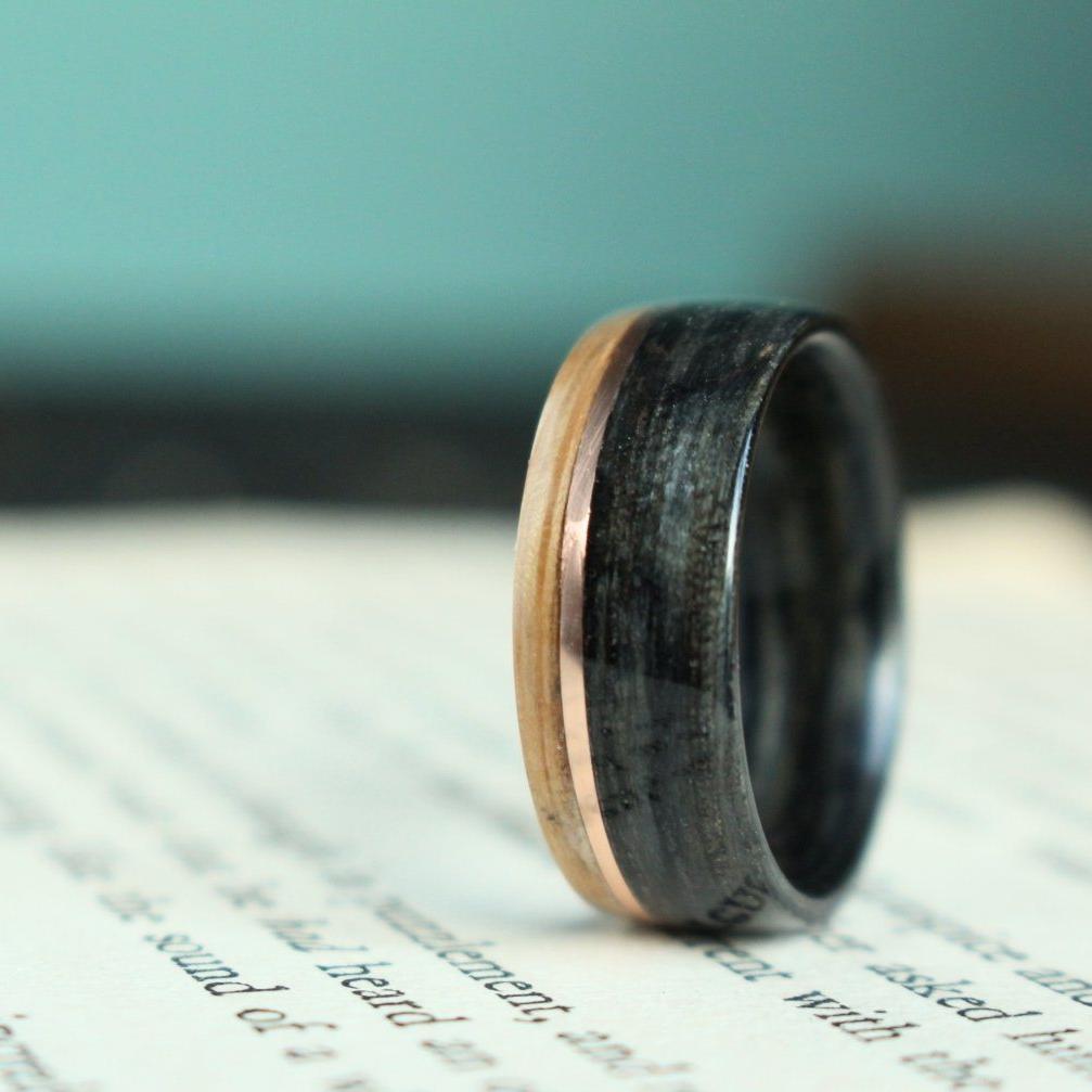 Rings - Offset Whiskey Double Ring - Weathered Whiskey Barrel With Offset Rose Gold & Natural Whiskey Barrel Edge