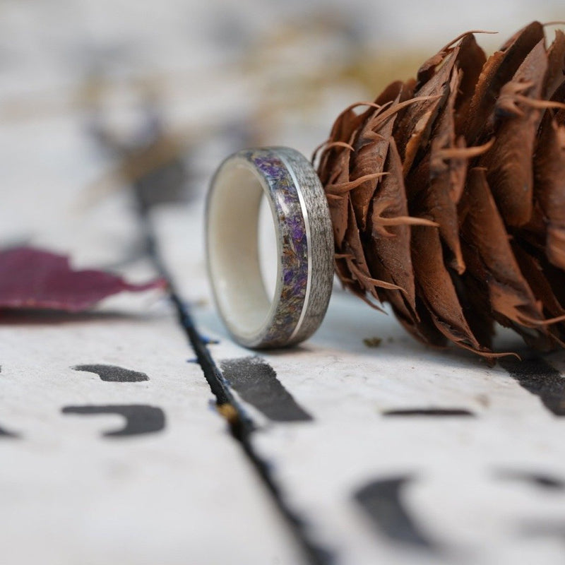 (In-Stock) Weathered Maple and Holly Liner w/ Lavender and Center Sterling Silver Inlay - Size 7/7mm Wide